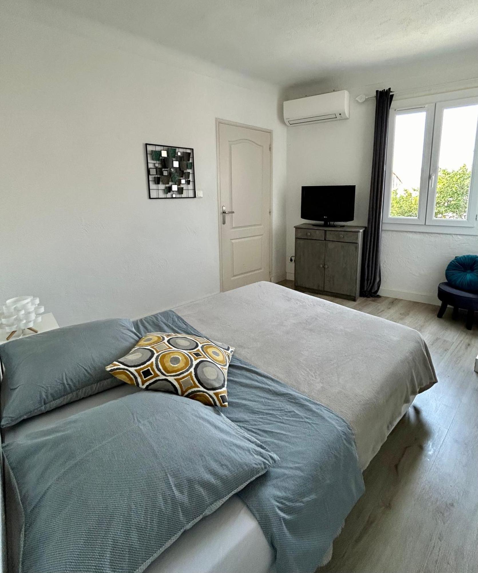 Magnifique Appartement Devant La Plage 普罗普里亚诺 外观 照片